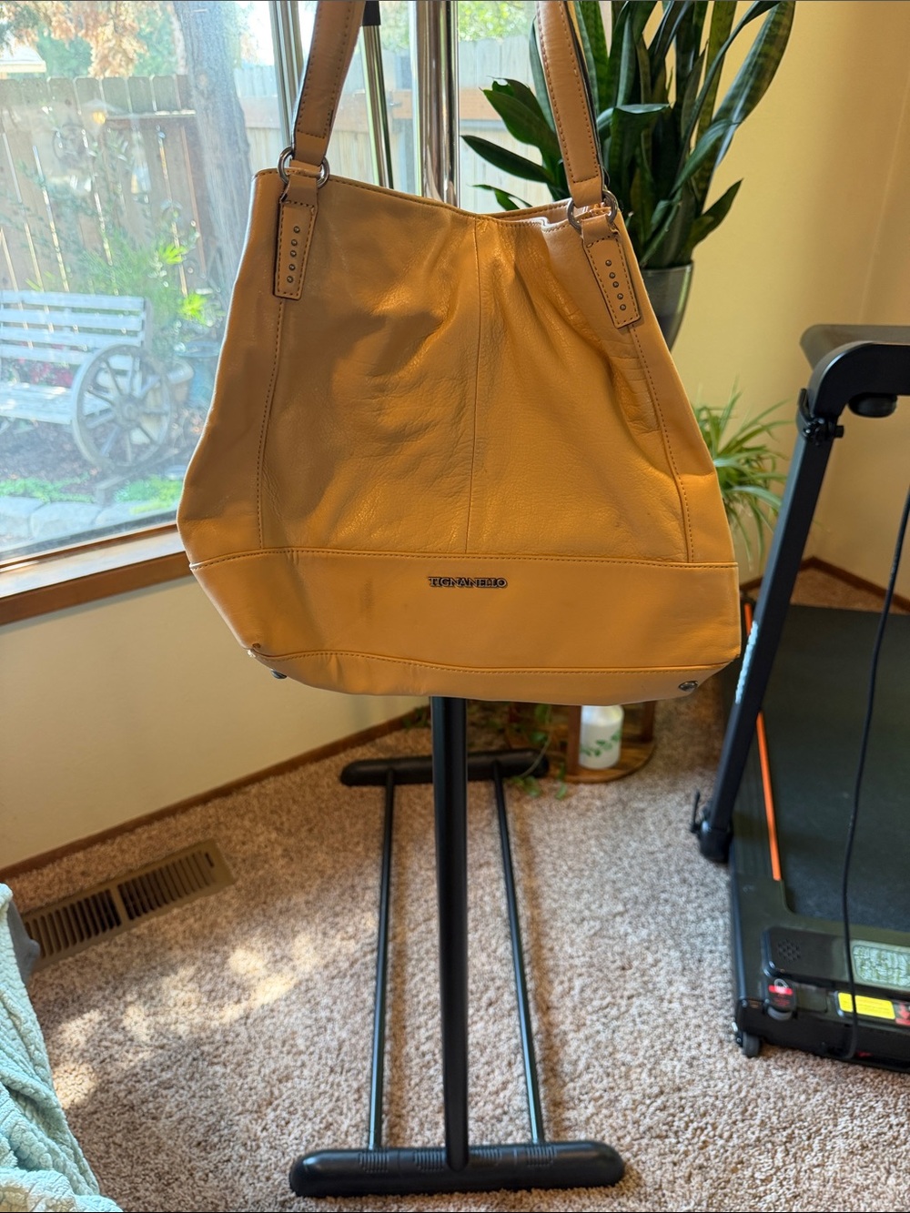 Women's Mustard Leather Shoulder Bag